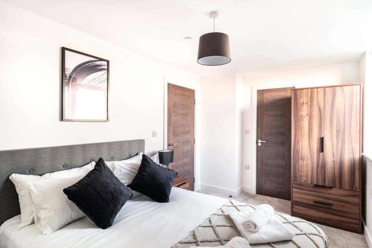 Stayzeni, Alexandra Rise Manchester 2 Bed Flat Extérieur photo